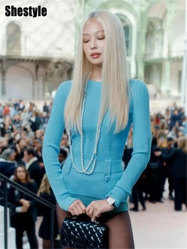 Тканая синяя футболка в рубчик Shestyle женская с круглым вырезом и поясом текстура