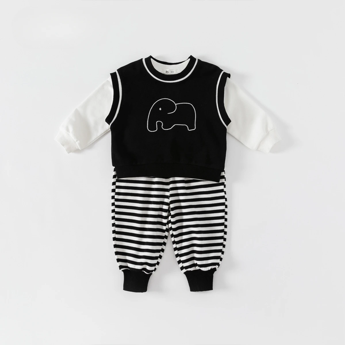 Детские комплекты в полоску новинка 2024 осенняя одежда корейский простой стиль