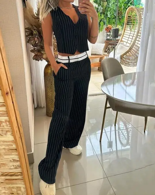 Рисунок 2 - Женский комплект из двух предметов