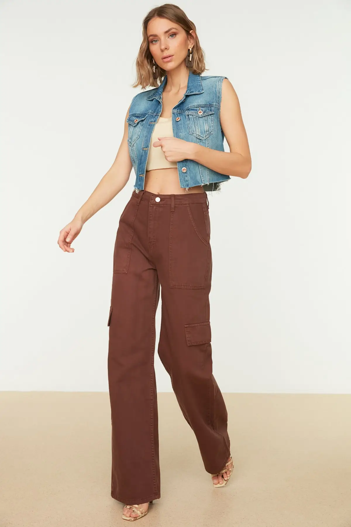 

Women's Jean Brown Belted Pocket Detailed High Waist Wide Leg Straight Pant Jeans Buttons Zipper Ladies