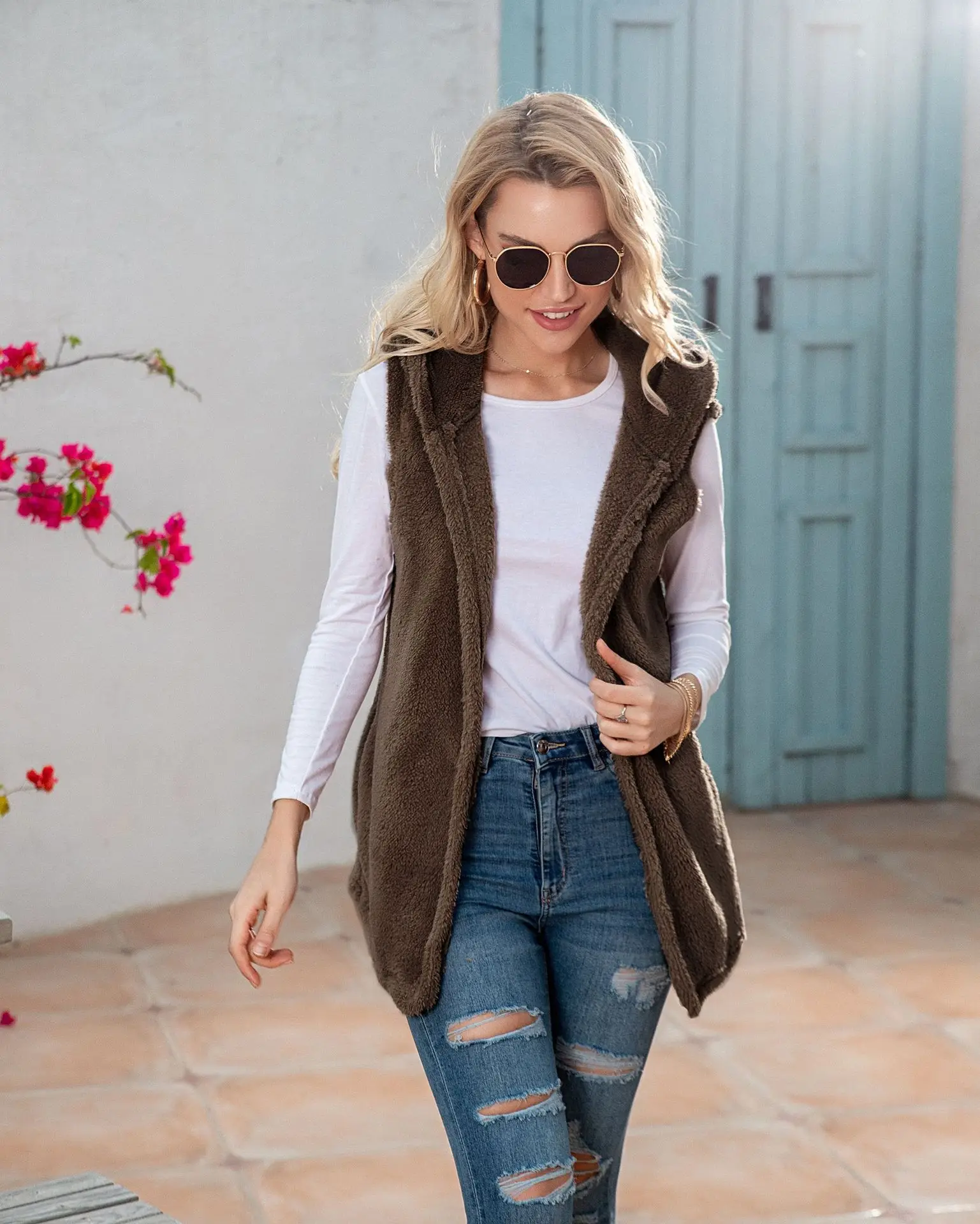 Осенне-зимний новый женский однотонный жилет средней длины с капюшоном плюшевая