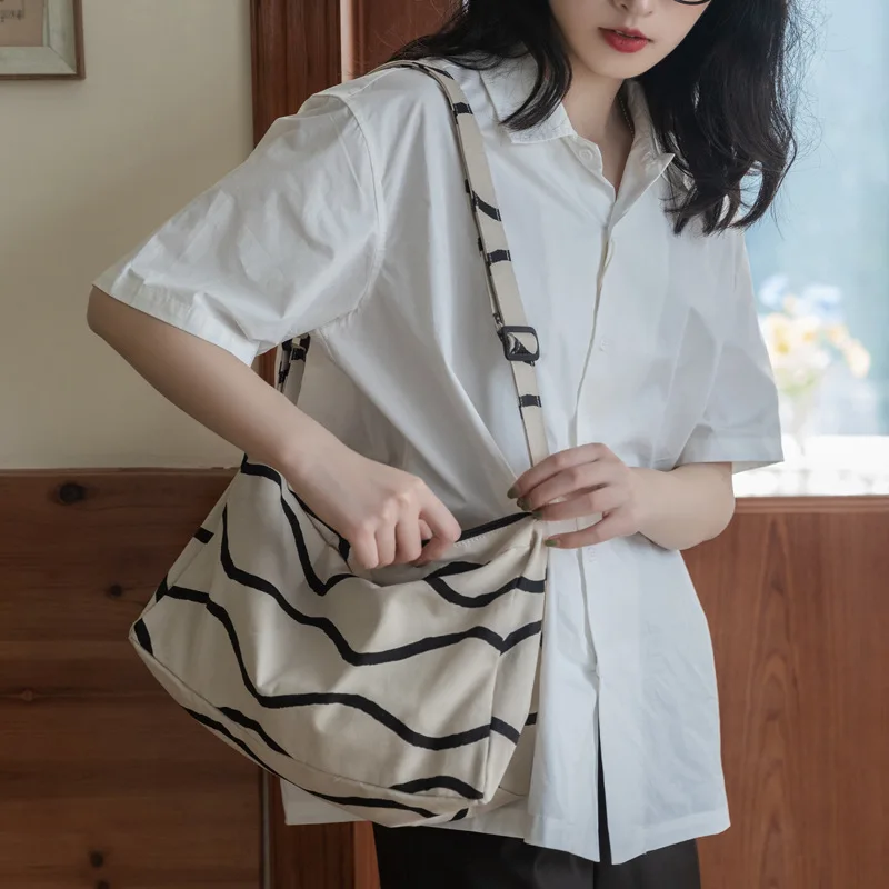 

Сумка-тоут женская на плечо, Модный повседневный брезентовый саквояж с леопардовым принтом, вместительная простая сумочка-тоут для покупок