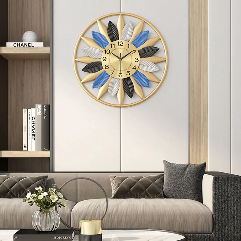 

Nordic Art Luxury Wall Clock Stylish Metal Interior Silent Electronic Modern Room Clock Classic Horloge Murale Wall Decoration