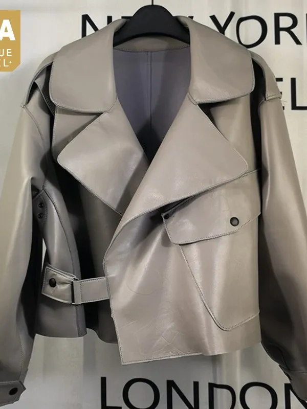 

Женское короткое пальто из натуральной овечьей кожи, мотоциклетная куртка от известного бренда, свободная черная верхняя одежда в офисном ...