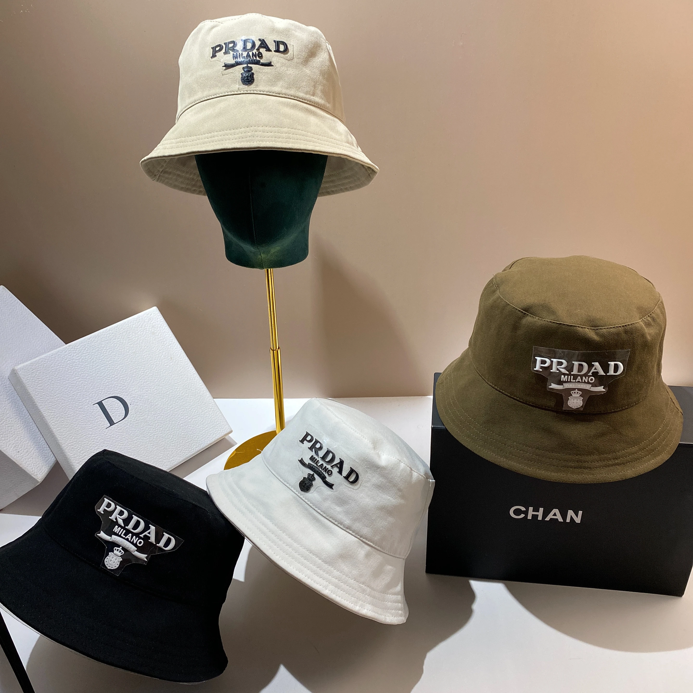 

P letter Paris fashion casual fisherman hat spring and autumn cotton pot hat star all-match face-covering sports hat