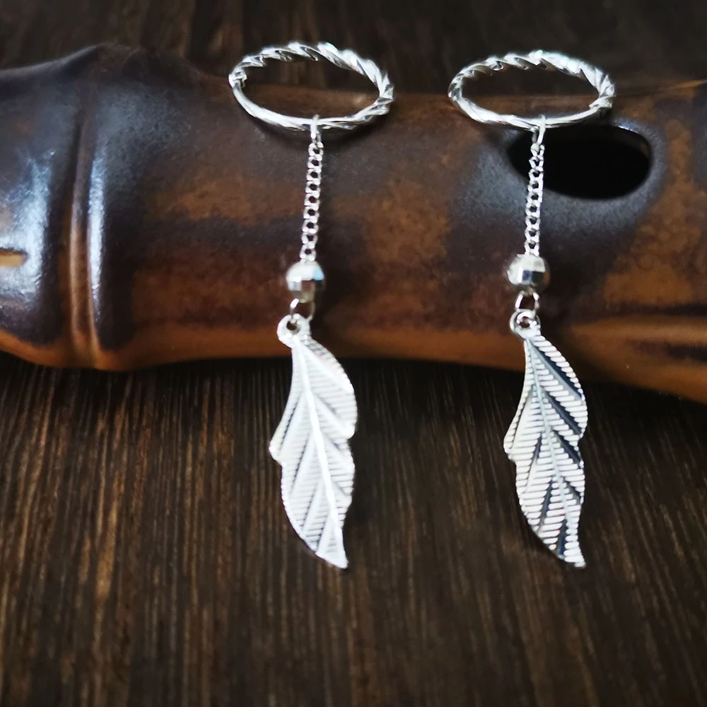 

Leaf earrings, ear hooks and ear loops are optional
