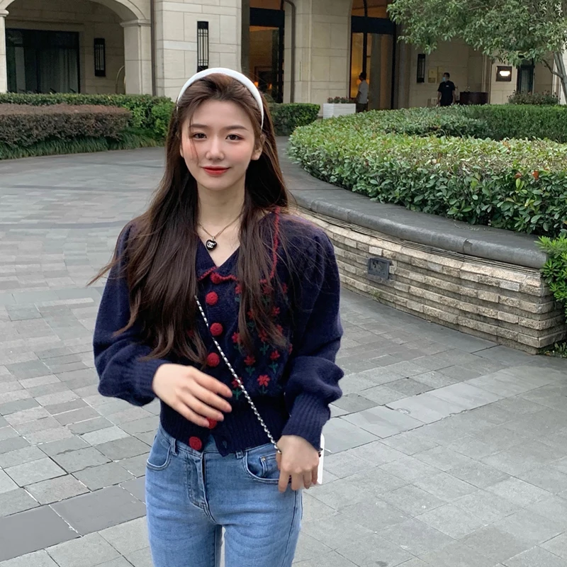 Осенний милый свитер в стиле ретро с цветочной вышивкой короткие женские рубашки