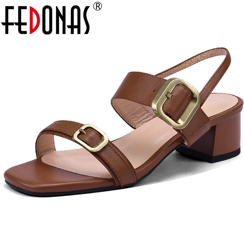 

FEDONAS 2022 женские босоножки на толстом каблуке летние туфли-лодочки из натуральной кожи винтажные металлические пряжки для женской обуви офи...