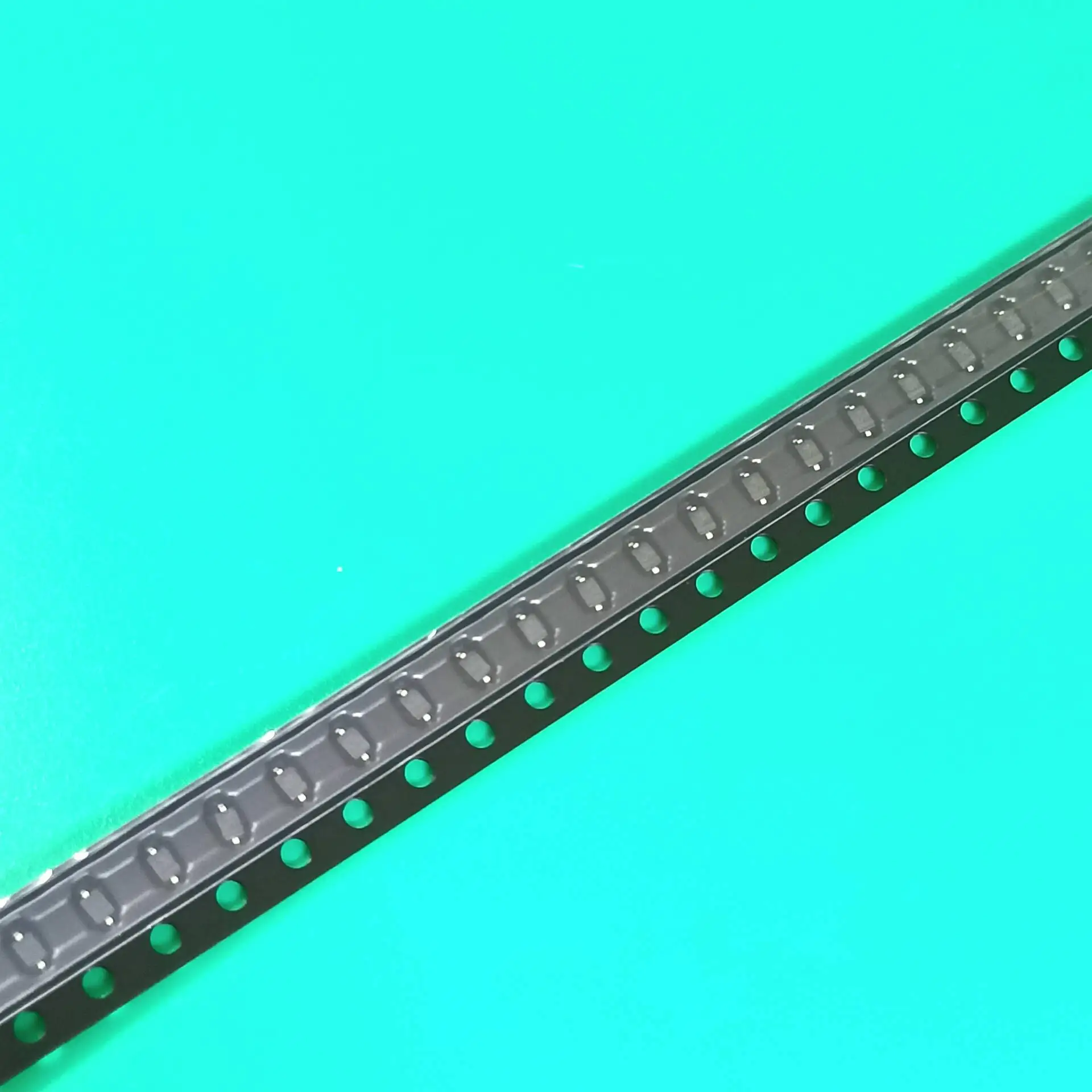 100 шт./партия 1SS389 SOD523 1SS 389 0603 S4 диод Шоттки 10В 100мА ESC 1 S S389 1SS389 ISS389