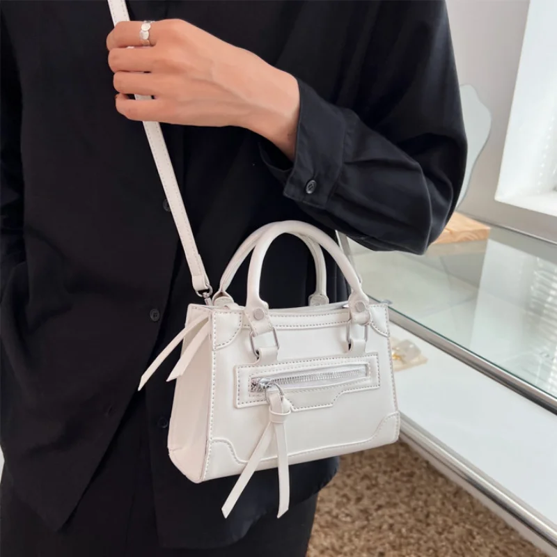 Women's Retro Fashion Handheld Crossbody Bags for Women Handle Luxury One Shoulder Small Square Underarm Bolsa Feminina Handbags