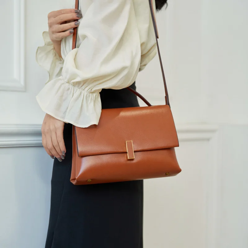 Оптовая продажа легкая роскошная сумка 2023 новая изысканная элегантная через