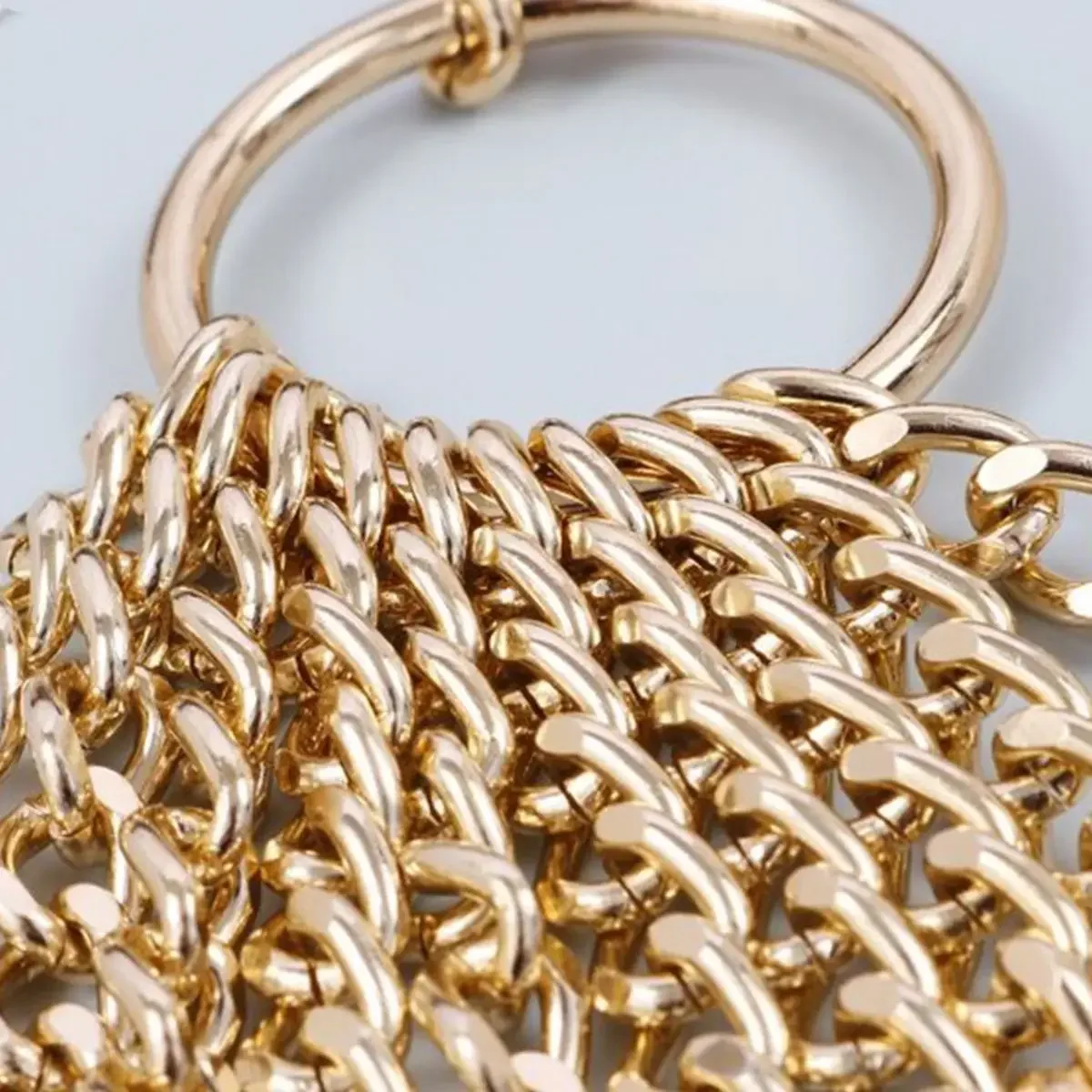 Регулируемый ремень в готическом стиле объемный Золотой с кисточками