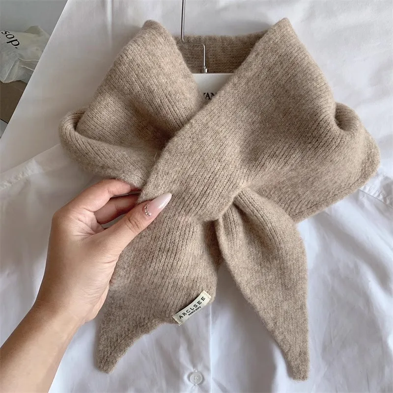 Британский оригинальный нишевый шерстяной вязаный треугольный шарф женский