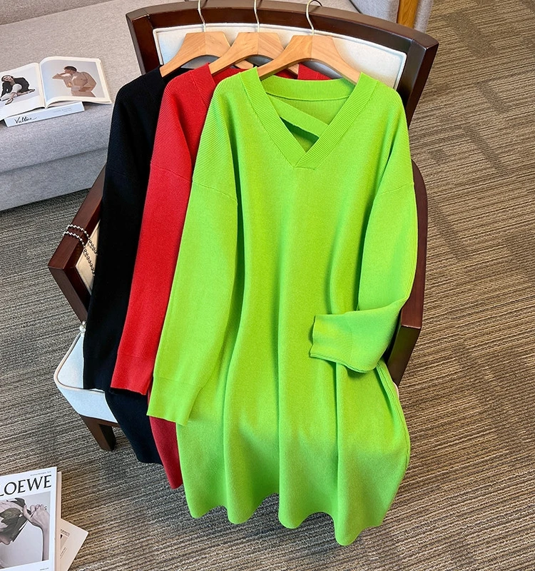 Очень большое женское зимнее вязаное платье-свитер с v-образным вырезом 50 00 кг 200