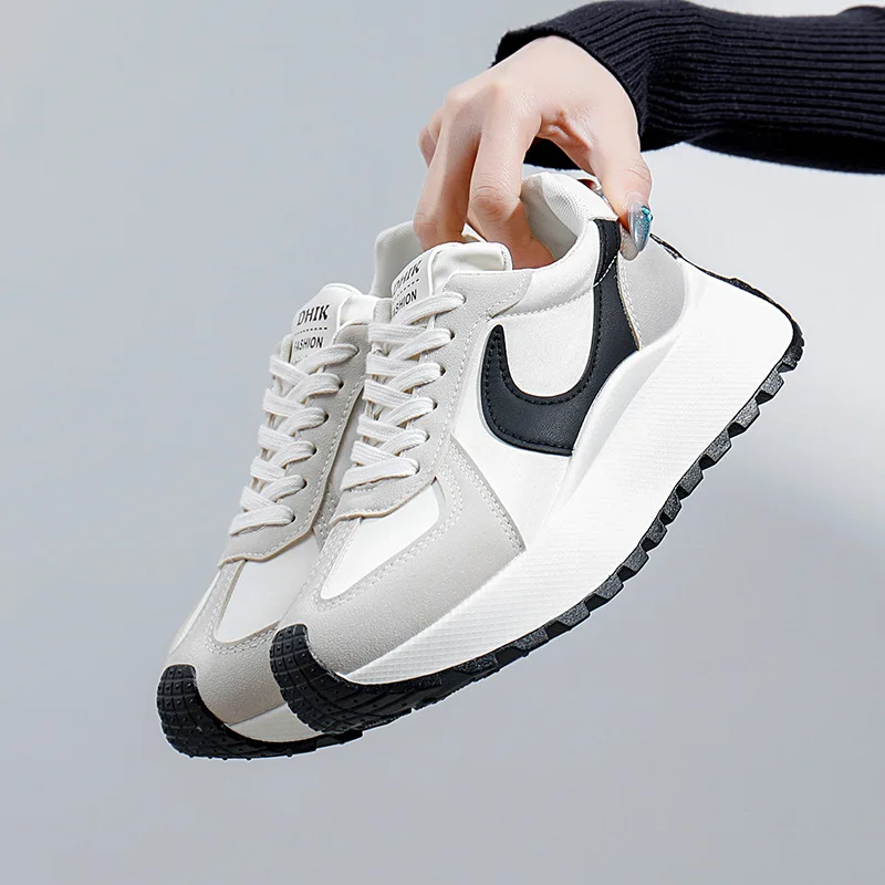 Женские повседневные спортивные кроссовки на плоской подошве осенние модные