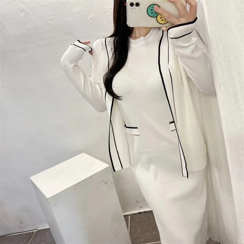 

French New Elegant Knit Dress Suit Women O-neck Contrast Color Short Sleeve Midi Long Dress + Fashion Long Sleeved Cardigan Q334