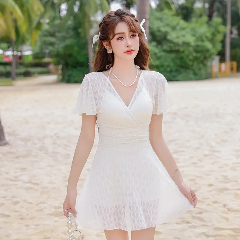 Купальный костюм женский цельный с v-образным вырезом висячим открытой спиной