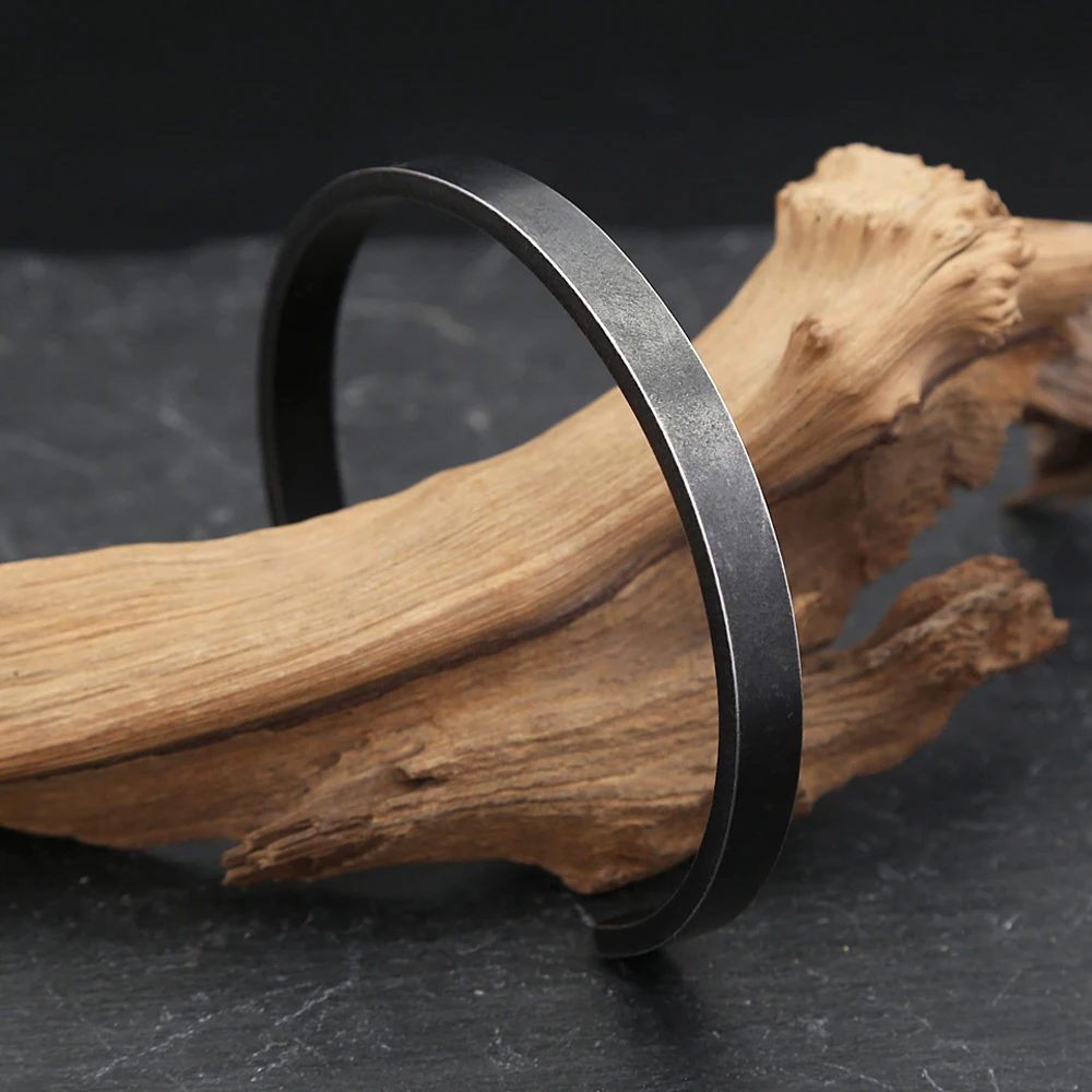 Винтажный Черный Простой браслет для мужчин и женщин 316L из нержавеющей стали