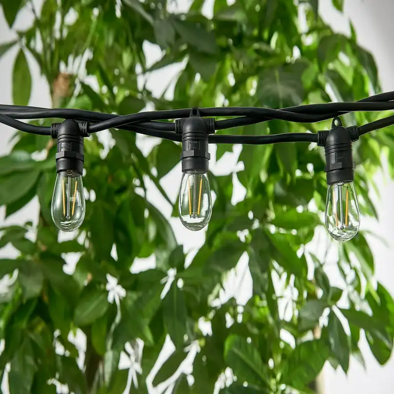 

？ Stylish 10 Bulb-LED Indoor/Outdoor String Lights-Great For Patio, Party or Bedroom Decoration.