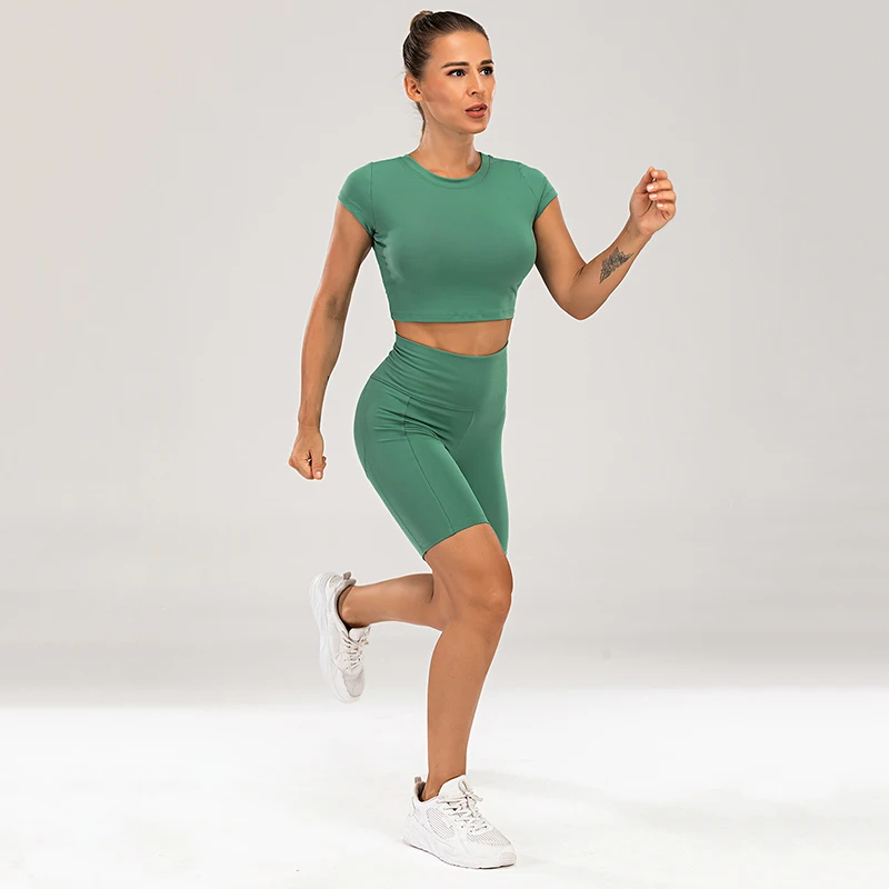 SeamlessTwo Piece Woman Tracksuit Set Sports Leggings Shorts Short Sleeve Workout Top Round Neck High Waist Yoga Set