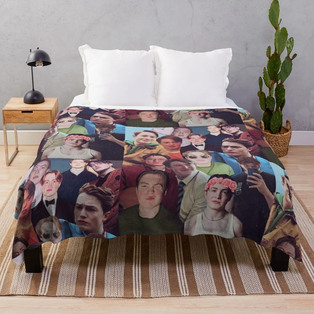 

Heartstopper Nick Nelson/Kit Connor Photo Collage Throw Blanket Blanket Wool