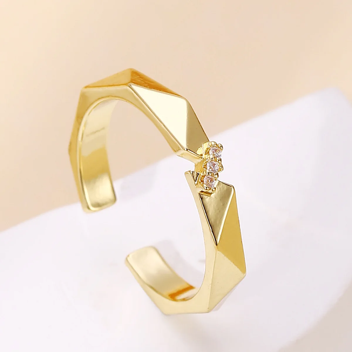 

Belt Chain Rings for Women Men Gold Plated Stainless Steel Ring 2023 Trend Luxury Korean Fashion Aesthetic Jewelry anillos mujer