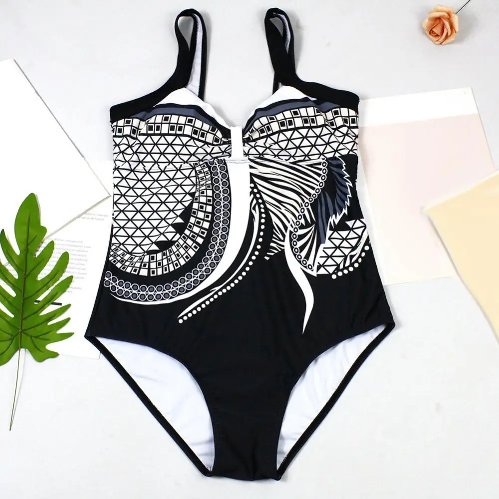 

Vintage Geometric Print Backless Monokini Women Summer Beach One-piece Swimwear