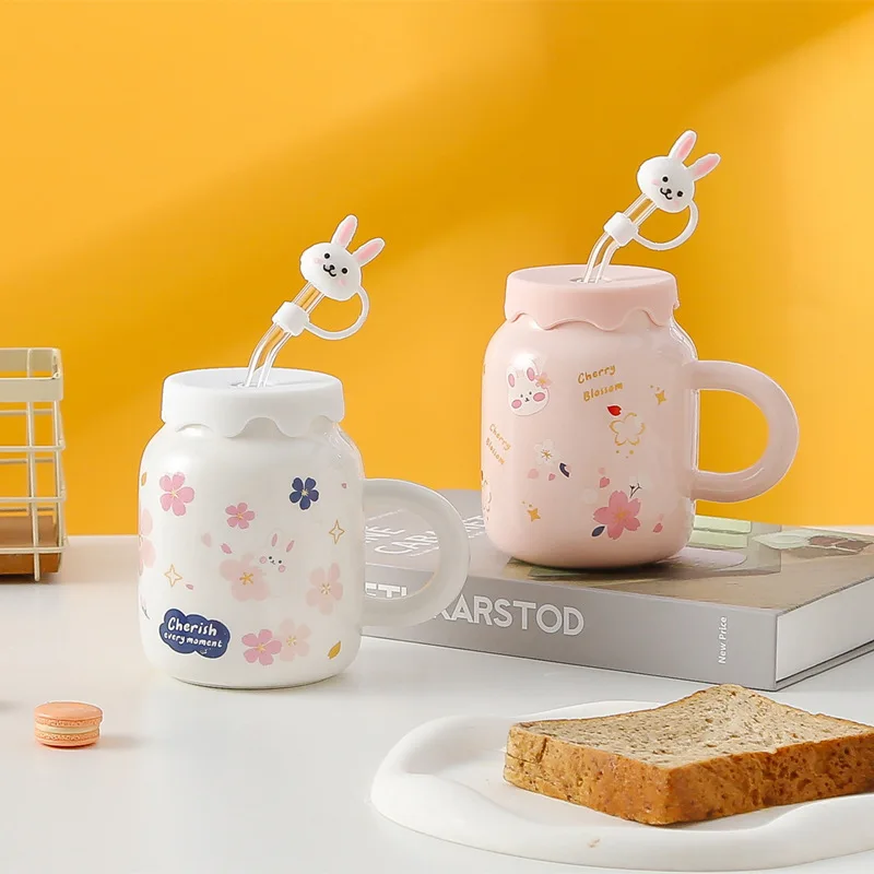 

Милая кружка для воды в виде кролика, Студенческая соломенная керамическая чашка, мультяшная кружка для молока, кружка для кофе, кружка-стакан с искусственными крышками и соломинкой