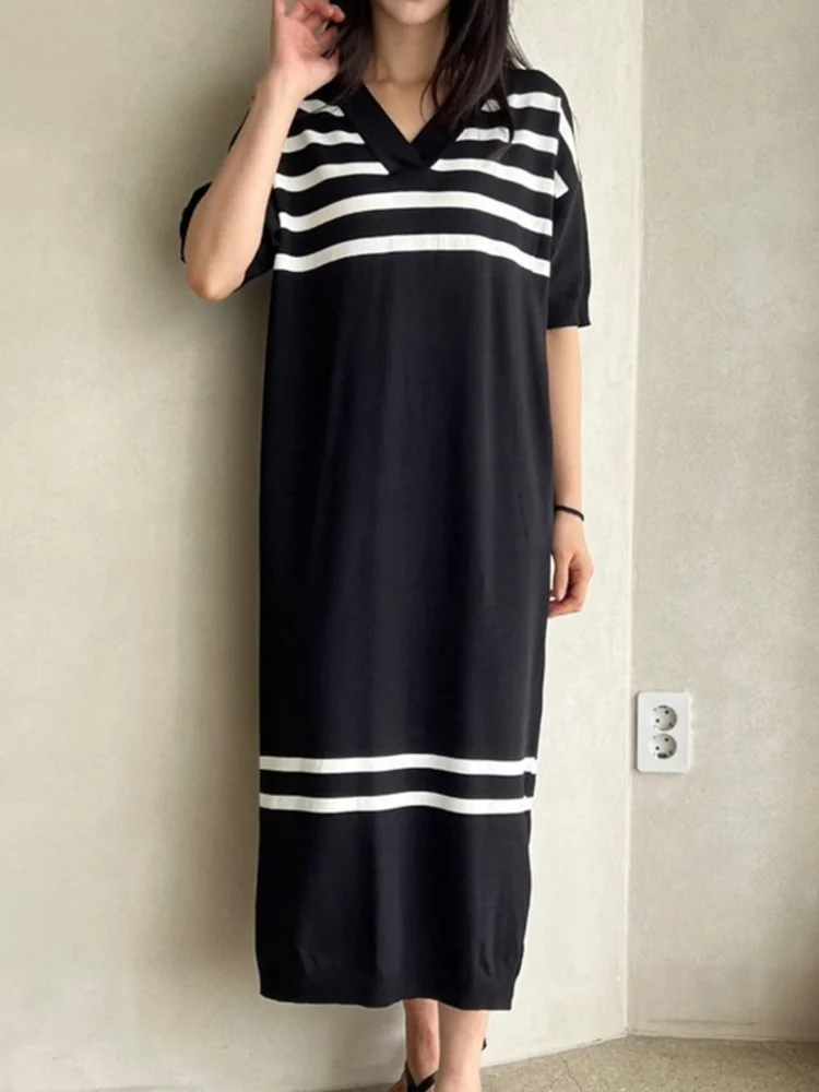 

Женское трикотажное жаккардовое платье в контрастную полоску, свободное Повседневное трикотажное платье с разрезом сбоку и коротким рукавом, Новинка лета 2023, M914
