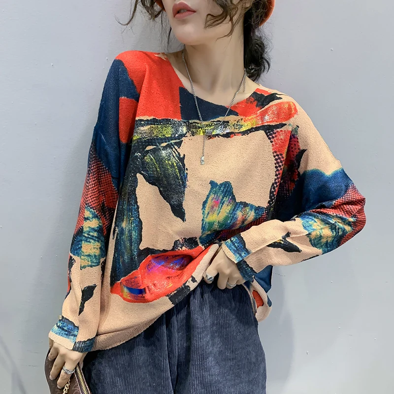 

2022 autumn and winter new fashion hot stamping printed sweater women loose retro western style casual sweater trend