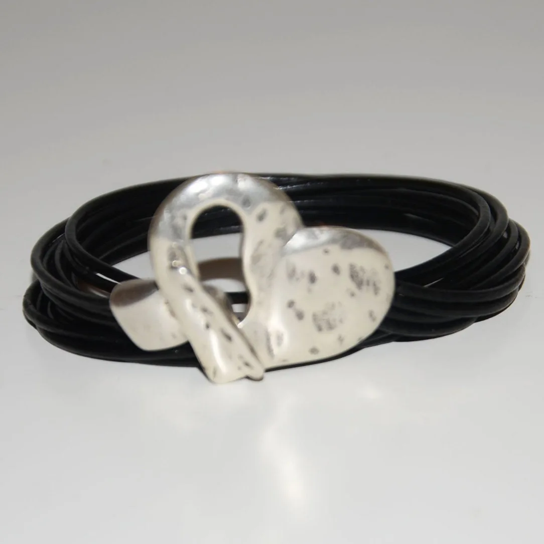 

Bracelet Of Corazón-uno Different Of 50-hecha To Mano-Pulsera Of Lace PU Leather Heart Shape Bracelets for Women Girl