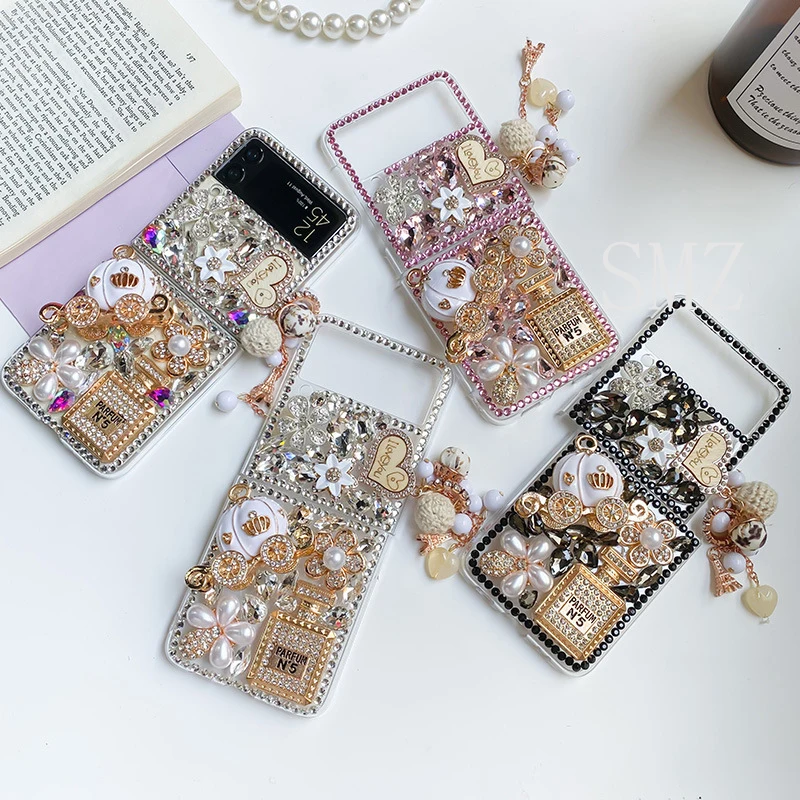 

Bling Glitter Diamond Bear Flower For Samsung Galaxy Z Flip4 Zflip 3 Z Fold 3 Zfold4 5G Case Luxury Rhinestone Pumpkin Car Case