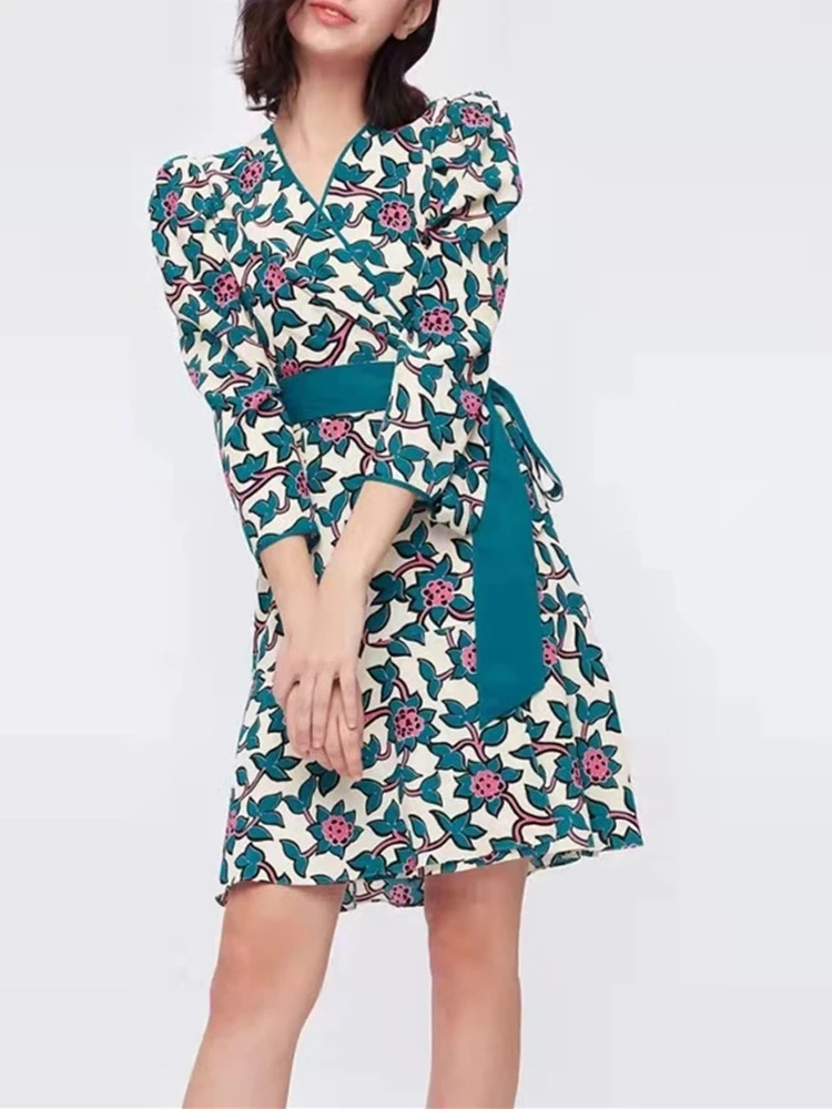 

Women Print One-piece Wrapped Short Dress Ladies Three Quarter Sleeve V-neck Viscose Robe with Sashes 2022 Spring new
