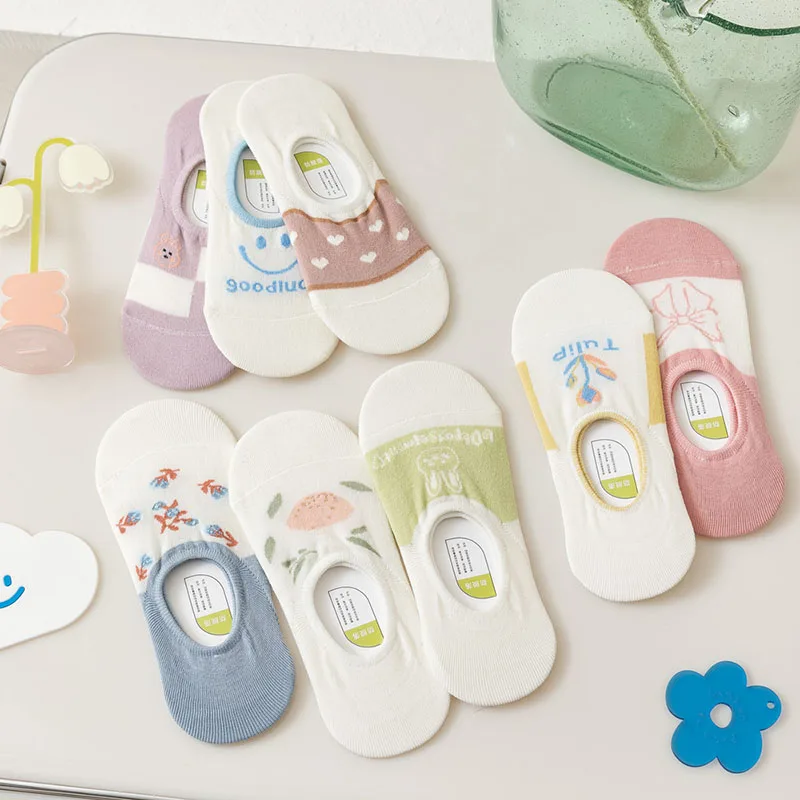

Милые женские хлопковые носки-лодочки с иллюстрациями, весенне-летние дышащие женские носки-невидимки с героями мультфильмов, женские носк...