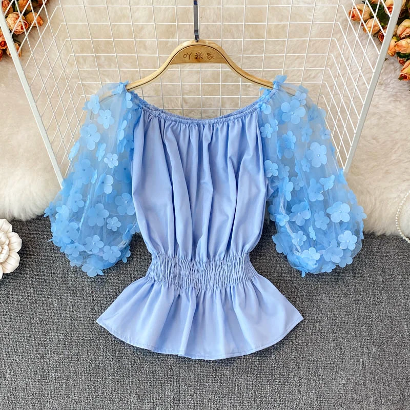 

Блузка женская однотонная с цветочным принтом и коротким рукавом-фонариком