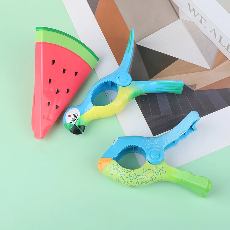 

1 шт. Симпатичные Мультяшные пластиковые пляжные полотенца для отдыха ветрозащитные зажимы Животные декоративные прищепки для одежды Зажи...