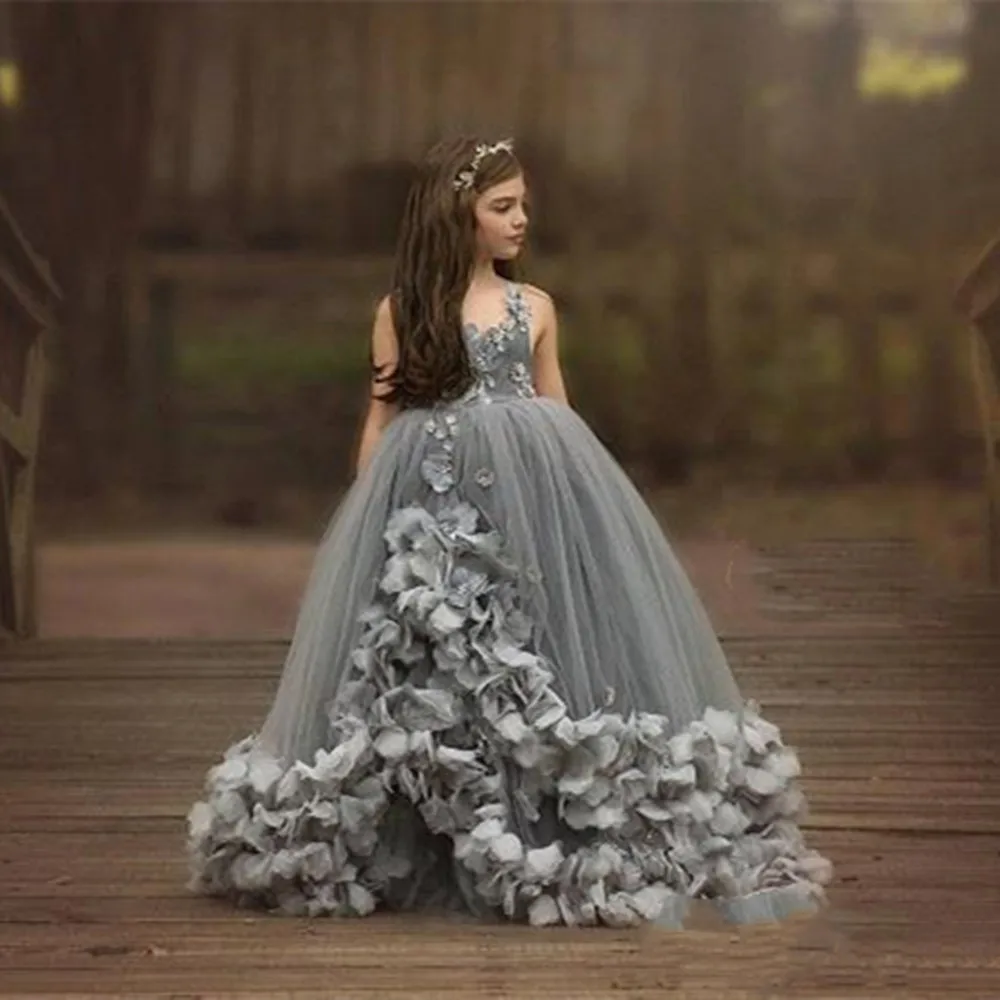 

Mvozein Vintage Princess Prom Dress Flower Girl Dress Wedding Lace Applique Floor Tulle Fluffy Girl Pageant Dress
