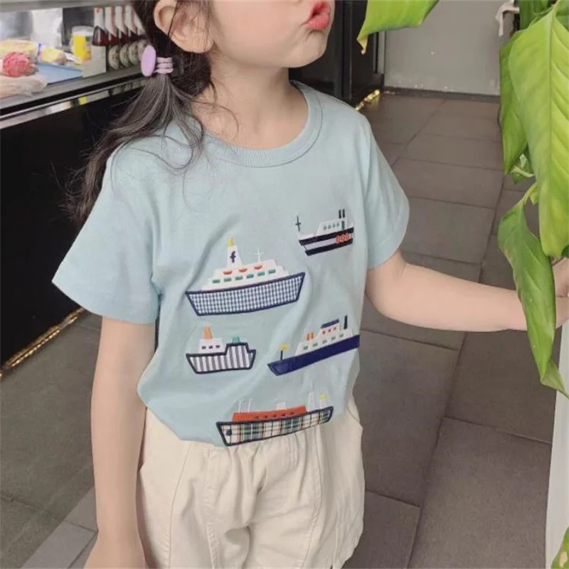 

New children's short-sleeved T-shirt blue boys and girls models ship embroidery round neck T-shirt