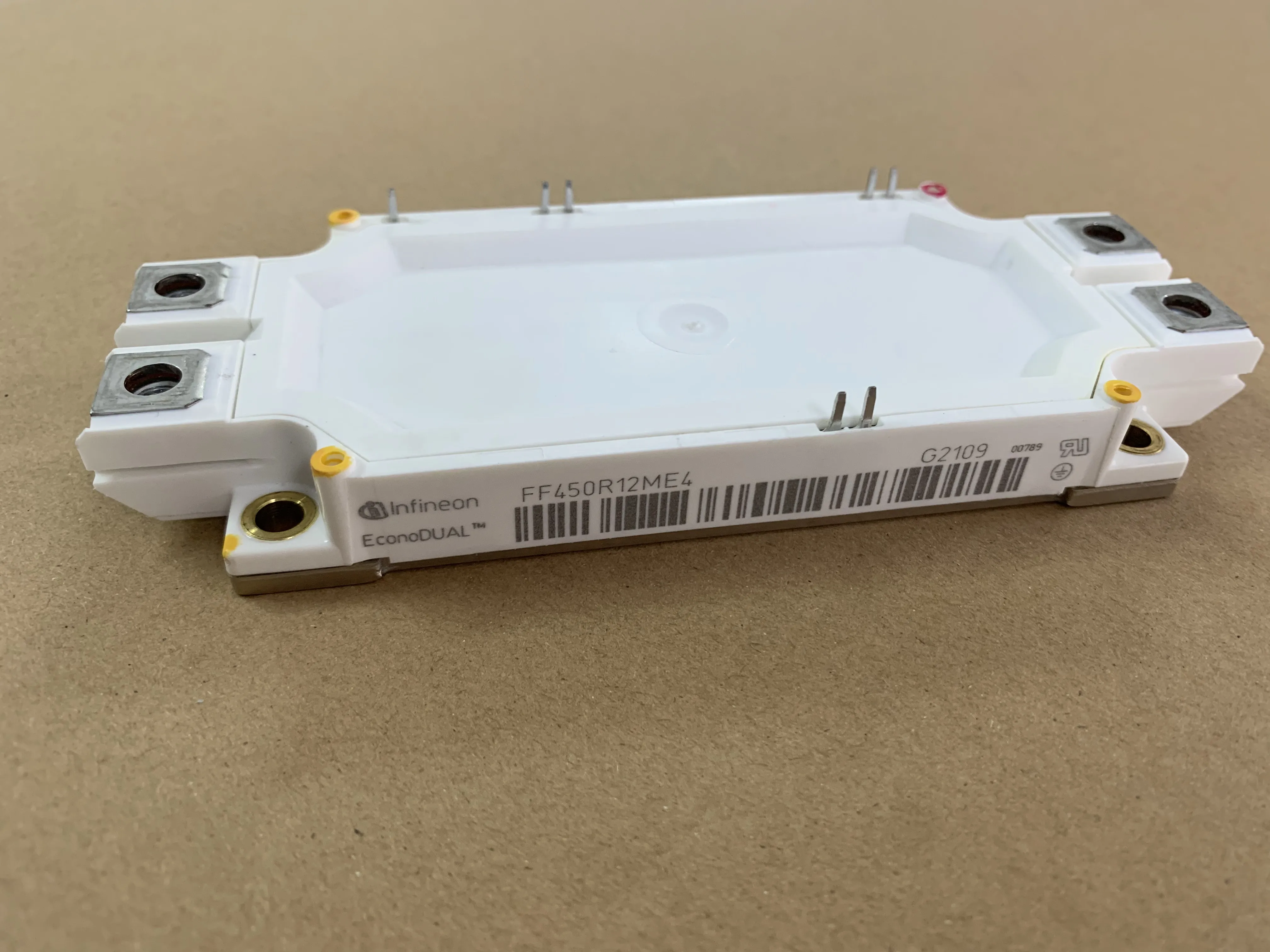 

Free delivery FF450R12ME4/FF600R12ME4/FF450R17ME4/FF600R17ME4 Module