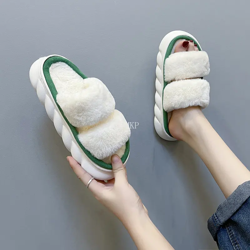 

Зимние женские домашние меховые тапочки, ажурные модные теплые туфли из искусственного меха, без застежки, женская обувь, зеленая плюшевая ...
