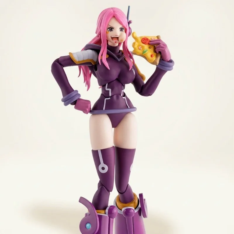 Фото В наличии: Коллекционная подвижная фигурка Bandai SHF Anime Pirate Girl Future Island из ПВХ №3