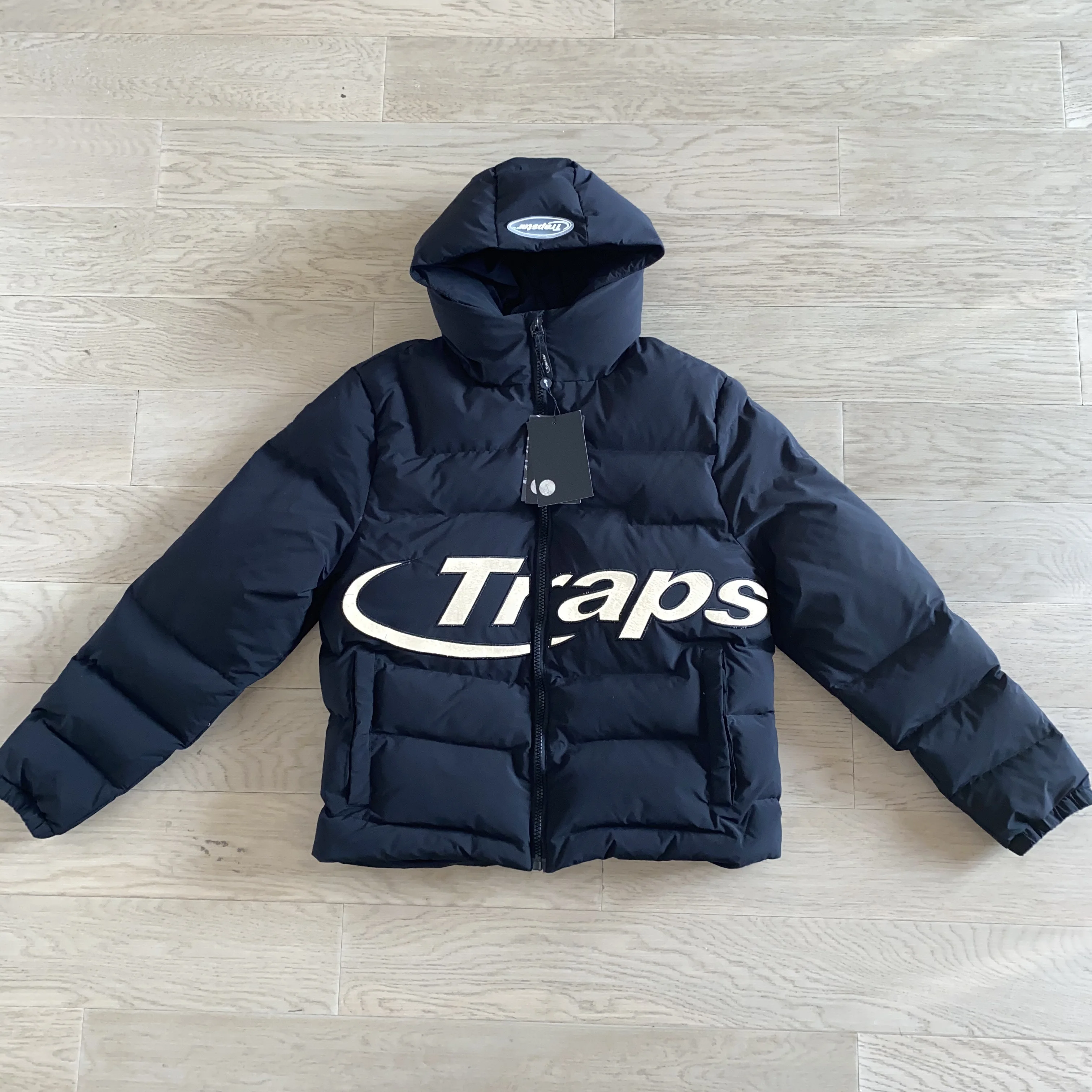 

Jacket 5