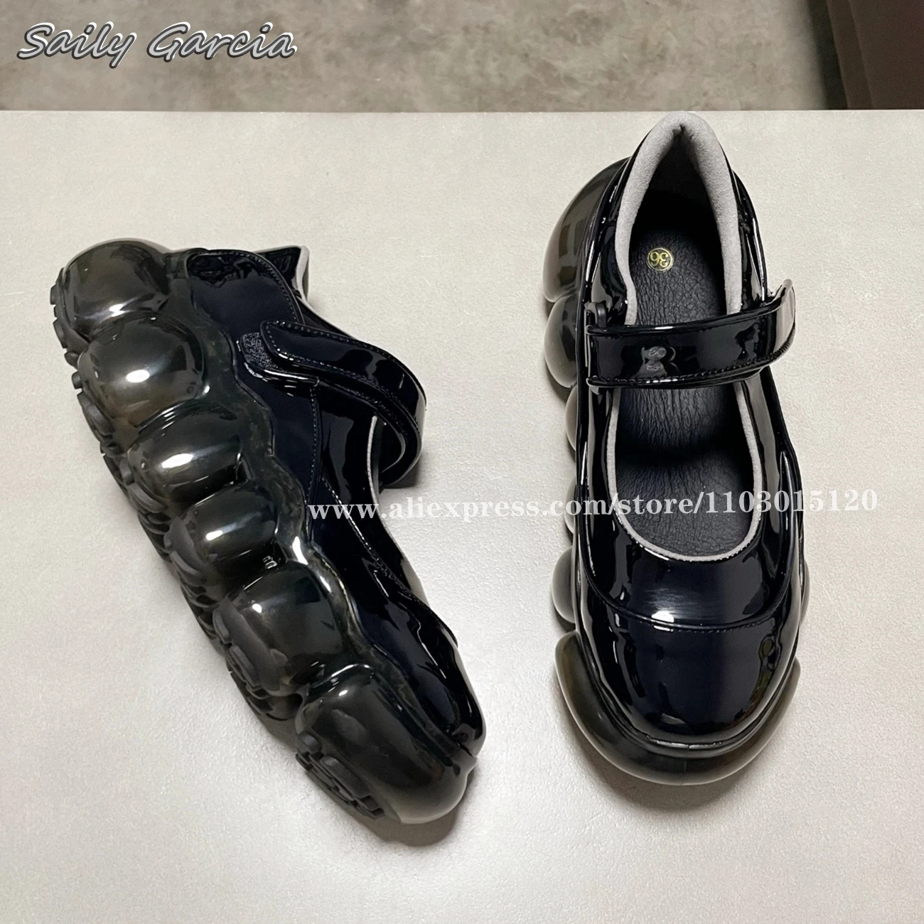 Кроссовки женские из лакированной кожи на воздушной подушке липучке летняя