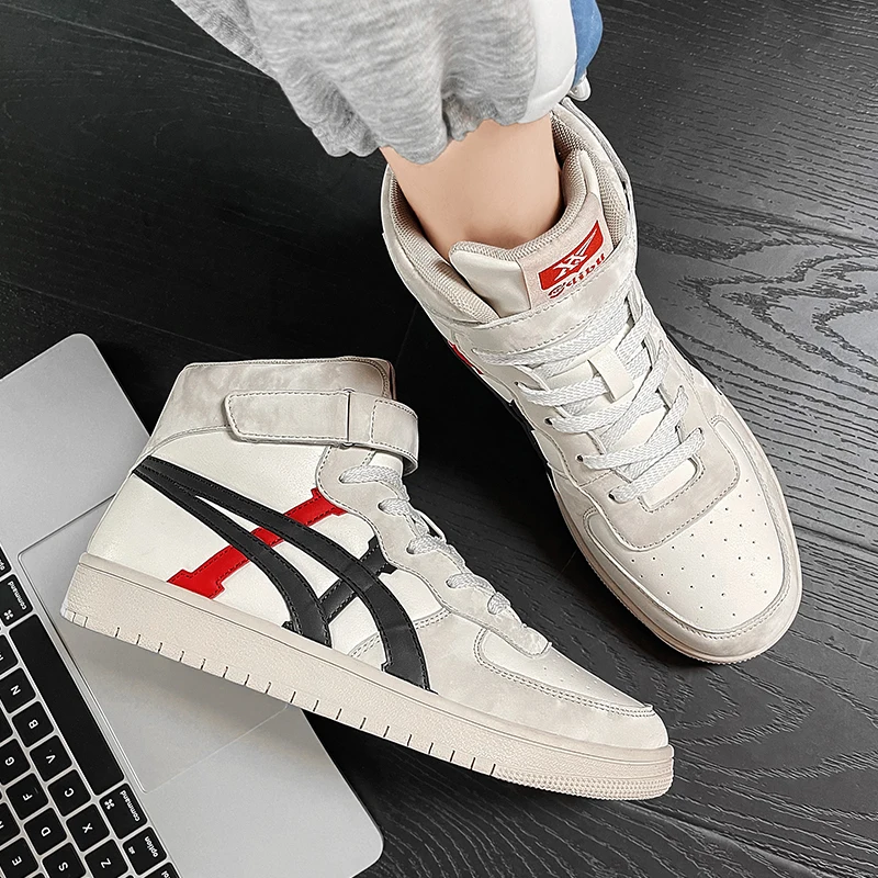 2022 Spring Autumn Classic White High top Sneakers Men Vulcanized Shoes Comfortable Mens Skate Shoes Trainers zapatillas hombre