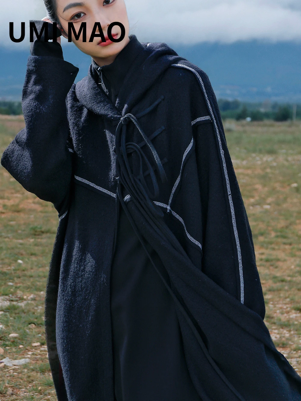 

UMI MAO Yamamoto Dark Design With 40% Wool Tweed Jacket Women New Winter Irregular Collision Color Hooded Coat Female Overcoat