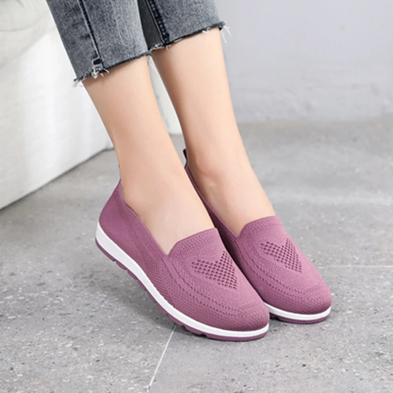 women's summer sneakers slip on flat shoes Women's Casual Loafers walking shoes Female Outdoor Mesh Soft Bottom Sports Shoes2023