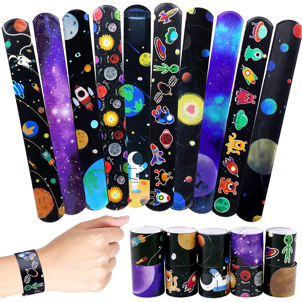 

Браслет 24Pcs Space Slap с космическими игрушками планетарного дизайна детские кнопки с призами класса Космическая тема День рождения