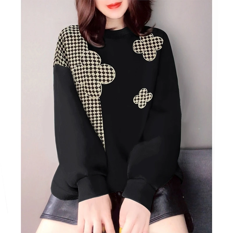 Autumn and Winter New 2023 Women's Clothing Embroidered Black round Neck Plaid Flowers Loose Long Sleeve Sweatershirt 0928