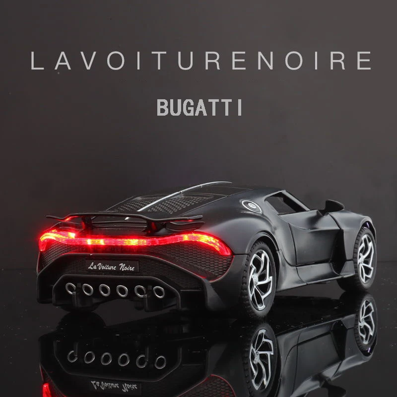 Модель спортивного автомобиля Bugatti La Voiture черная из металлического сплава 1:32