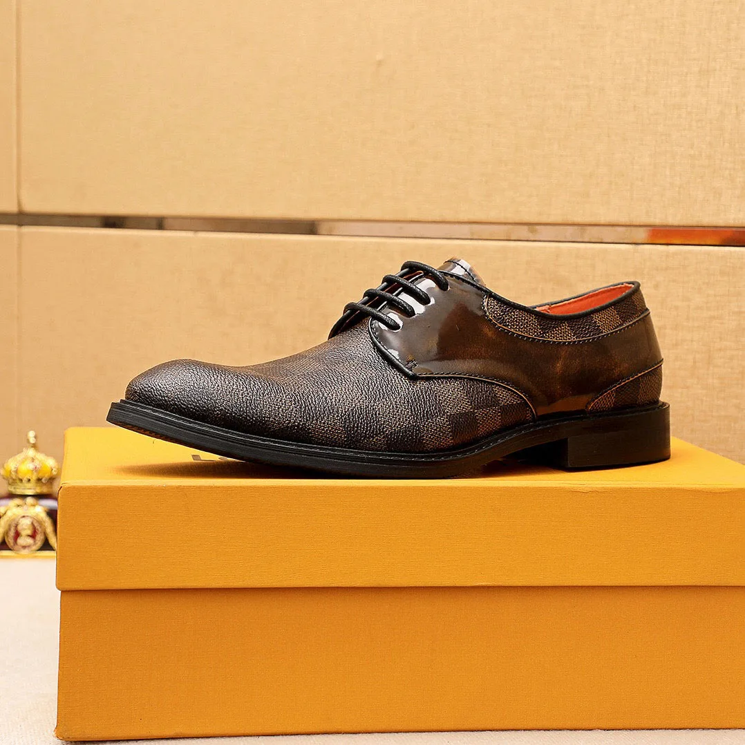 

Новое поступление, классические брендовые дизайнерские мужские официальные деловые туфли из натуральной кожи, дышащие туфли Qh0p1